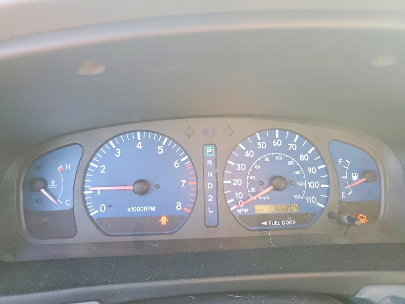 70604856 :رقم المزاد ، 4T3ZF13C81U334145 vin ، 2001 Toyota Sienna مزاد بيع