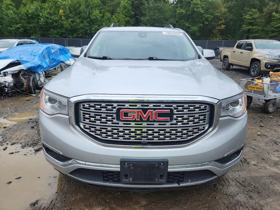 70254046 :رقم المزاد ، 1GKKNXLSXJZ101645 vin ، 2018 Gmc Acadia مزاد بيع