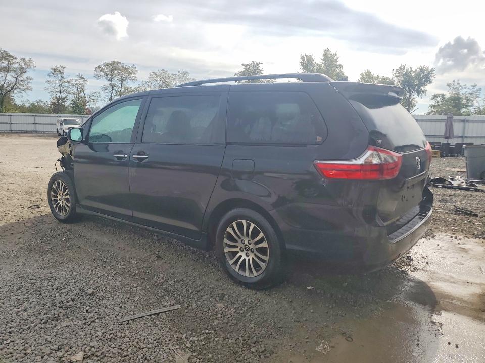 Продажа на аукционе авто 2020 Toyota Sienna, vin: 5TDYZ3DC5LS054233, номер лота: 70868736