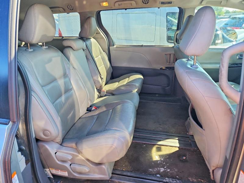 Aukcja sprzedaży 2019 Toyota Sienna, vin: 5TDYZ3DC4KS973624, numer aukcji: 70812636