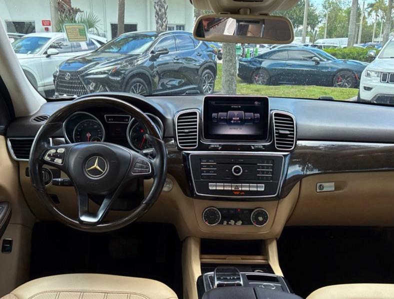 2016 Mercedes-benz Gle მანქანა იყიდება აუქციონზე, vin: 4JGDA5JB5GA641088, აუქციონის ნომერი: 69829006