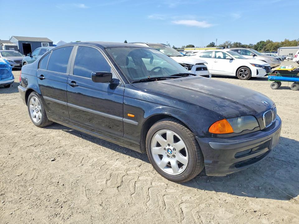 2000 Bmw 323 მანქანა იყიდება აუქციონზე, vin: WBAAM3330YFP69281, აუქციონის ნომერი: 69646766