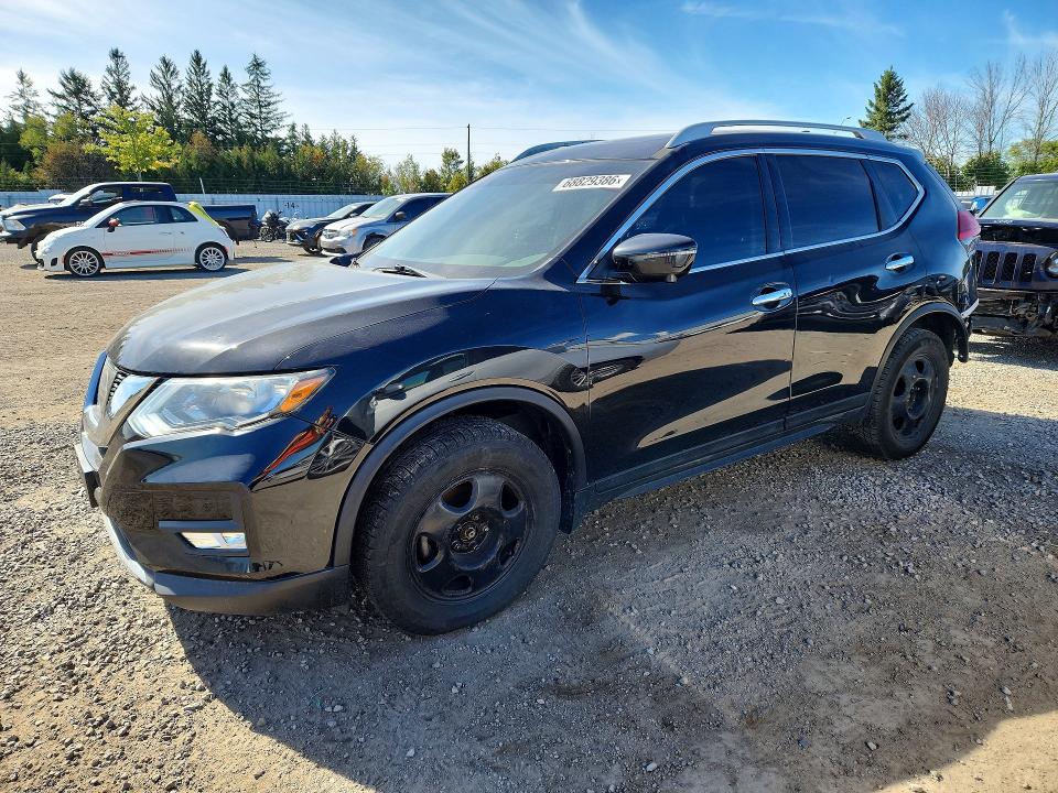 2017 Nissan Rogue მანქანა იყიდება აუქციონზე, vin: 5N1AT2MV9HC893742, აუქციონის ნომერი: 68829386