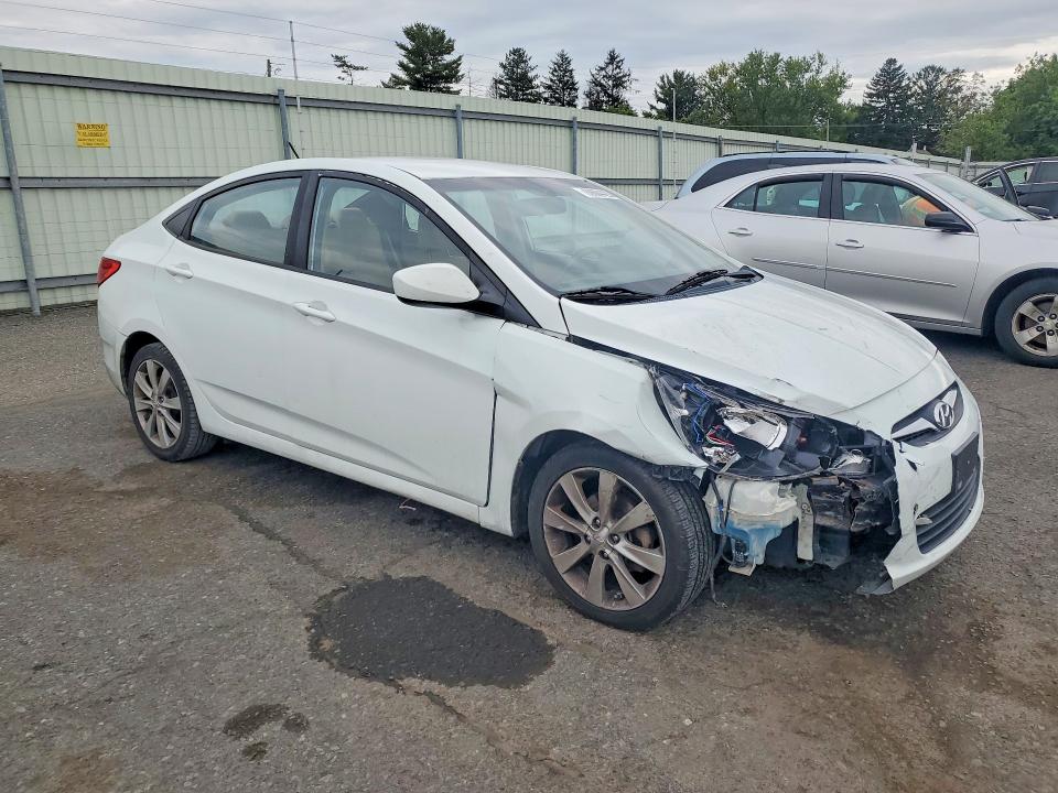 Aukcja sprzedaży 2013 Hyundai Accent, vin: KMHCU4AE5DU435903, numer aukcji: 69684426