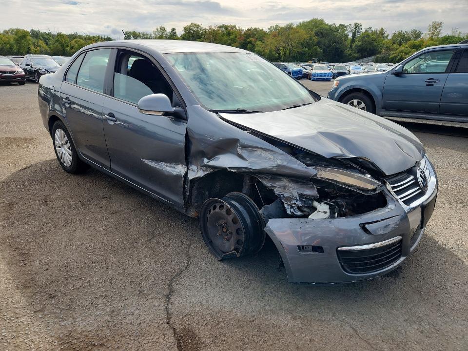 69164586 :رقم المزاد ، 3VWJZ7AJ0AM024479 vin ، 2010 Volkswagen Jetta مزاد بيع