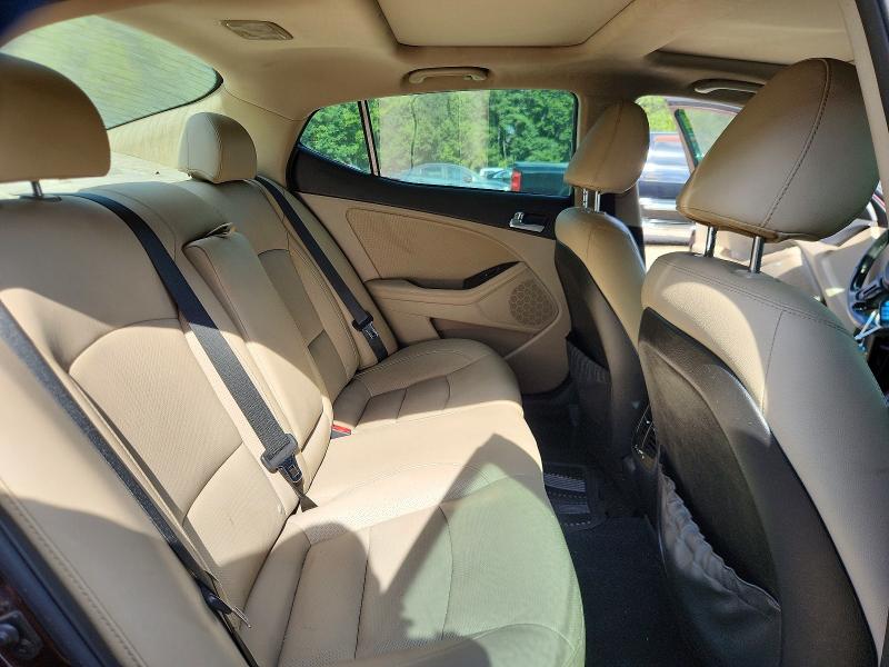Auction sale of the 2015 Kia Optima, vin: 5XXGN4A70FG381763, lot number: 67968416