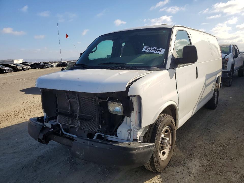Продаж на аукціоні авто 2015 Gmc Savana, vin: 1GTW7FCB5F1168094, номер лоту: 69854666