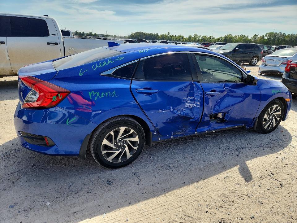 Aukcja sprzedaży 2018 Honda Civic, vin: 19XFC2F77JE039517, numer aukcji: 70722396