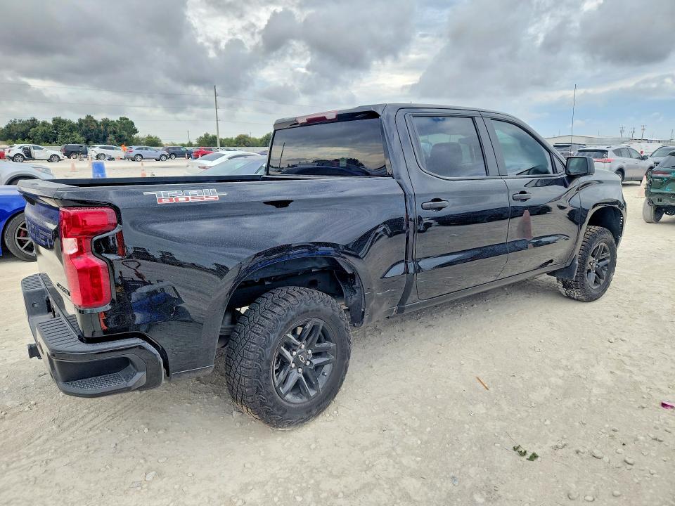 67827266 :رقم المزاد ، 3GCUKCEDXTG105041 vin ، 2026 Chevrolet Silverado مزاد بيع