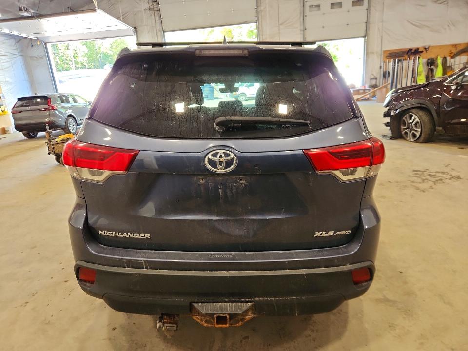 Aukcja sprzedaży 2017 Toyota Highlander, vin: 5TDJZRFH5HS379226, numer aukcji: 69752526