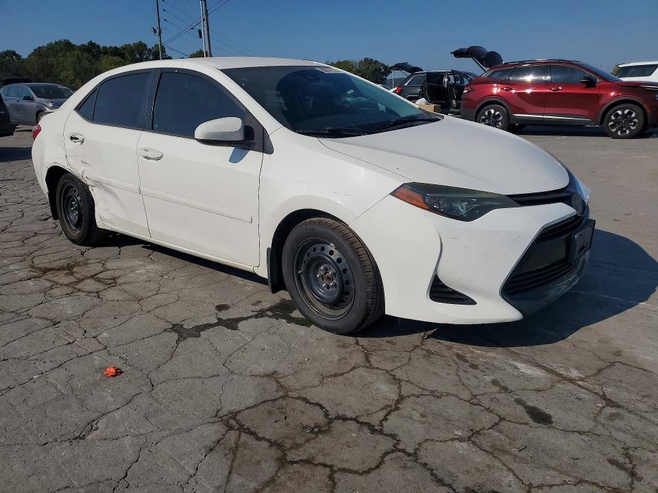 Продажа на аукционе авто 2018 Toyota Corolla, vin: 2T1BURHE5JC985291, номер лота: 69309526