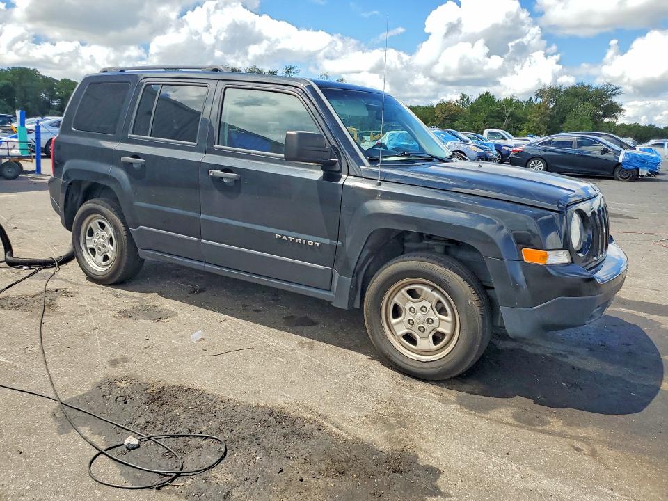 67566476 :رقم المزاد ، 1C4NJRBBXGD500305 vin ، 2016 Jeep Patriot مزاد بيع