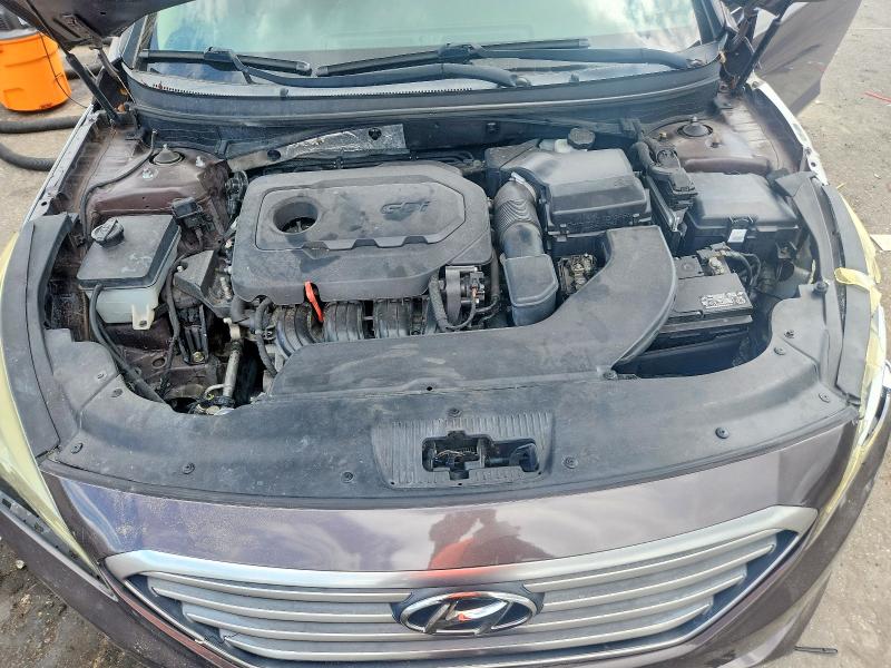70189686 :رقم المزاد ، 5NPE24AFXFH258046 vin ، 2015 Hyundai Sonata مزاد بيع