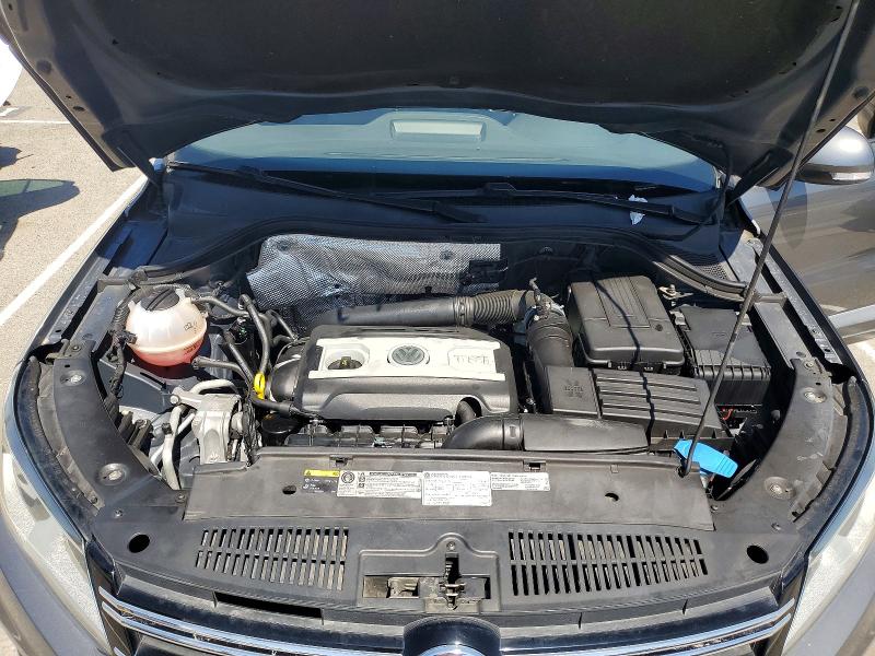 68641596 :رقم المزاد ، WVGAV7AX1GW538347 vin ، 2016 Volkswagen Tiguan مزاد بيع