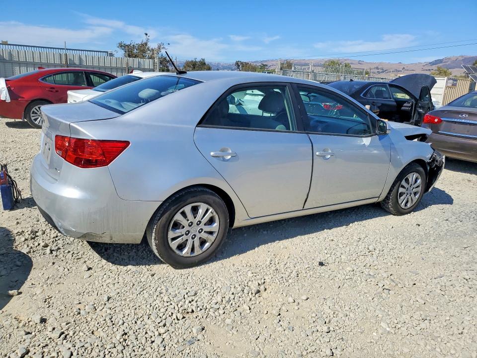 67752496 :رقم المزاد ، KNAFU4A2XD5680890 vin ، 2013 Kia Forte مزاد بيع