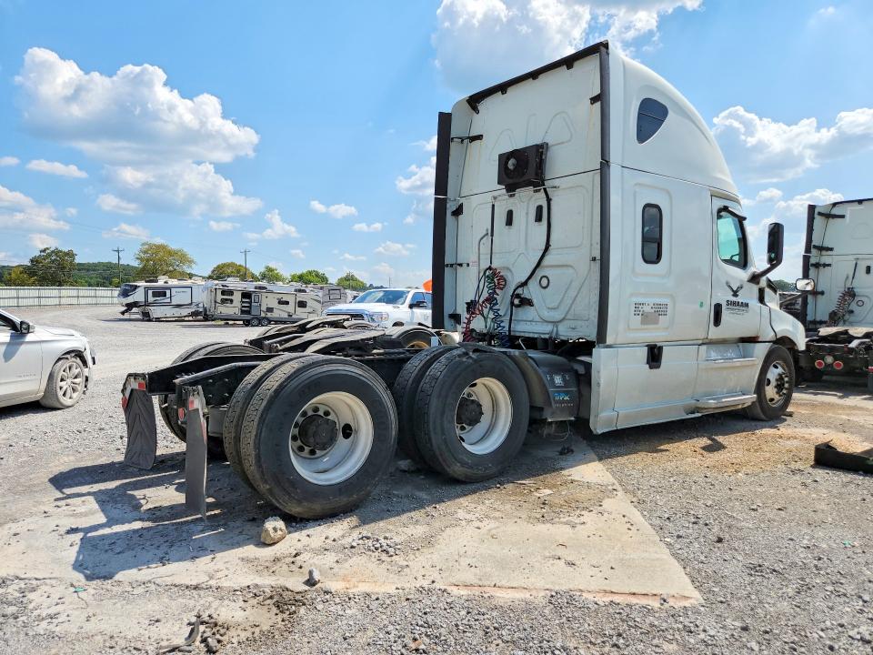 65099726 :رقم المزاد ، 3AKJHHDR1LSLT8849 vin ، 2020 Freightliner Cascadia 126 مزاد بيع