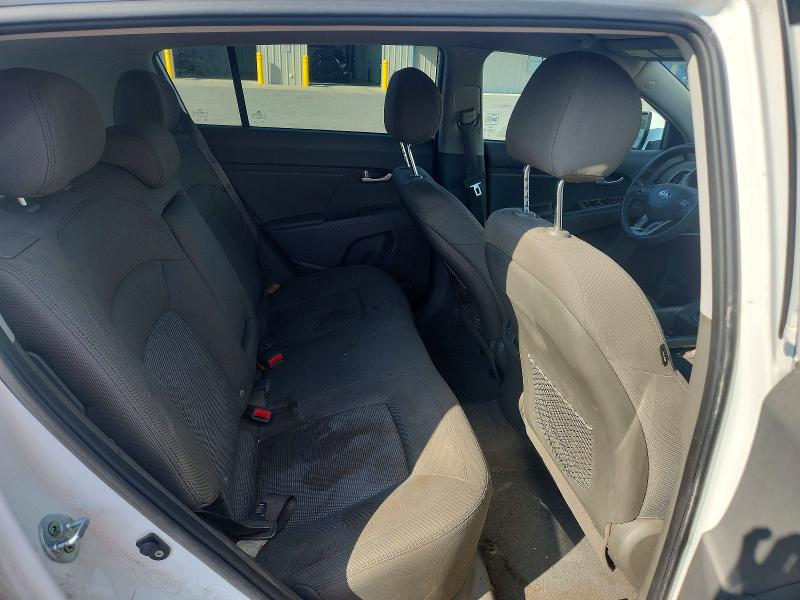 67644506 :رقم المزاد ، KNDPBCACXG7854451 vin ، 2016 Kia Sportage مزاد بيع
