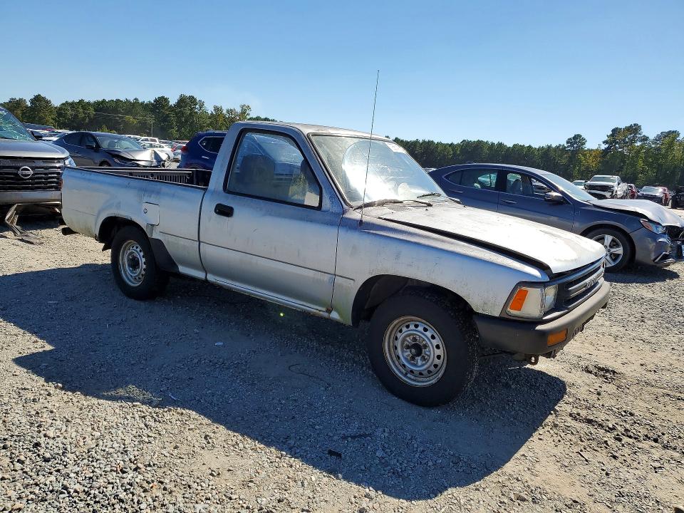 1991 Toyota Pickup მანქანა იყიდება აუქციონზე, vin: JT4RN81A9M0076983, აუქციონის ნომერი: 70664476