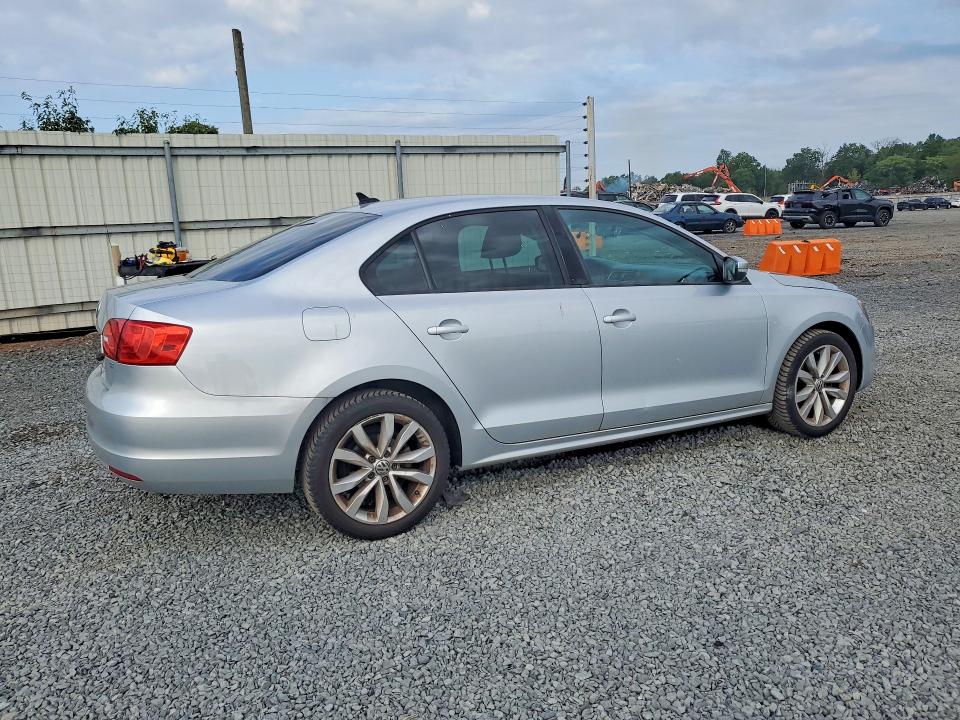 2014 Volkswagen Jetta მანქანა იყიდება აუქციონზე, vin: 3VWD07AJ0EM269831, აუქციონის ნომერი: 69154386