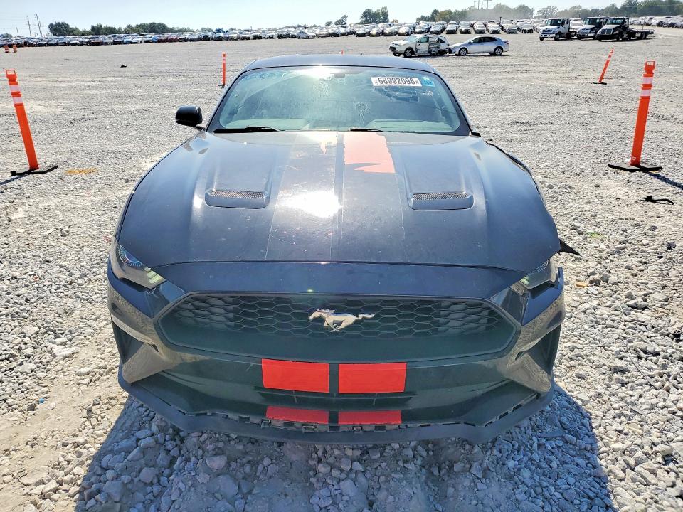 Продажа на аукционе авто 2020 Ford Mustang, vin: 1FA6P8TH5L5166890, номер лота: 68992096