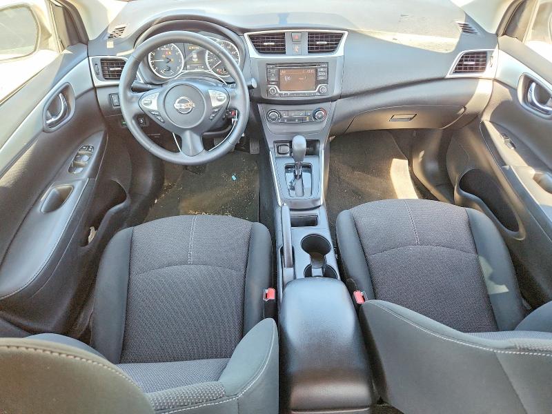 67332006 :رقم المزاد ، 3N1AB7AP7JY305900 vin ، 2018 Nissan Sentra مزاد بيع