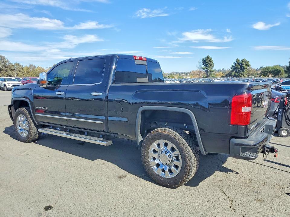 66856416 :رقم المزاد ، 1GT12UE87GF148223 vin ، 2016 Gmc Sierra مزاد بيع