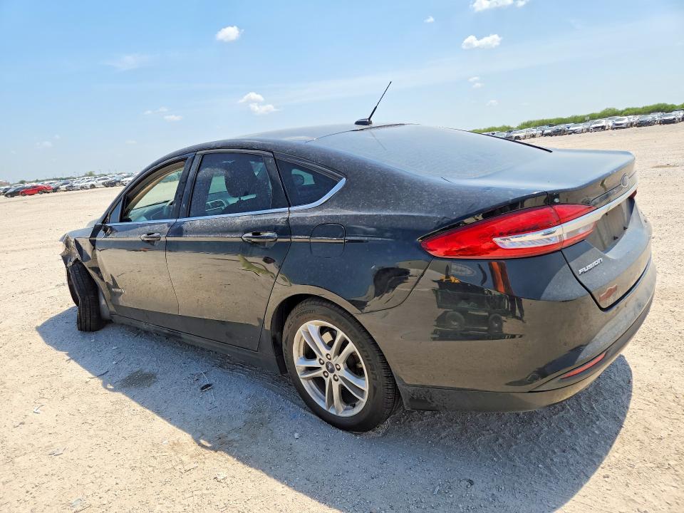 68675566 :رقم المزاد ، 3FA6P0LU5JR274435 vin ، 2018 Ford Fusion مزاد بيع