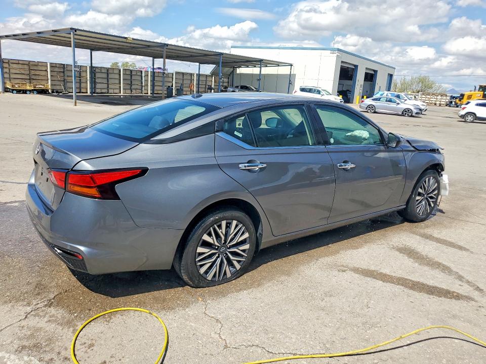 2025 Nissan Altima მანქანა იყიდება აუქციონზე, vin: 1N4BL4DV3SN423793, აუქციონის ნომერი: 70467026