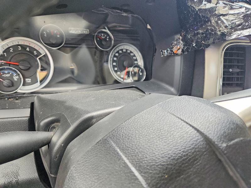 68379076 :رقم المزاد ، 3C6UR5NL2FG536998 vin ، 2015 Ram 2500 مزاد بيع