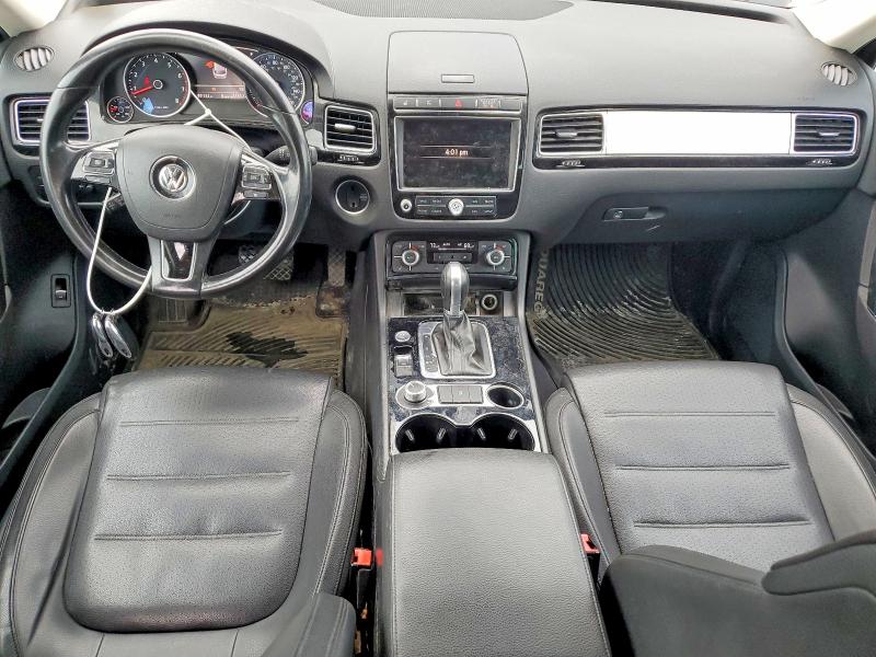 2016 Volkswagen Touareg მანქანა იყიდება აუქციონზე, vin: WVGEF9BP2GD011535, აუქციონის ნომერი: 68023216