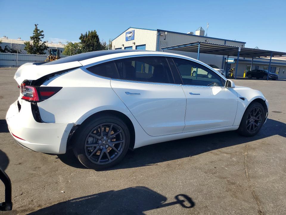 Aukcja sprzedaży 2018 Tesla Model 3, vin: 5YJ3E1EAXJF069951, numer aukcji: 68793076