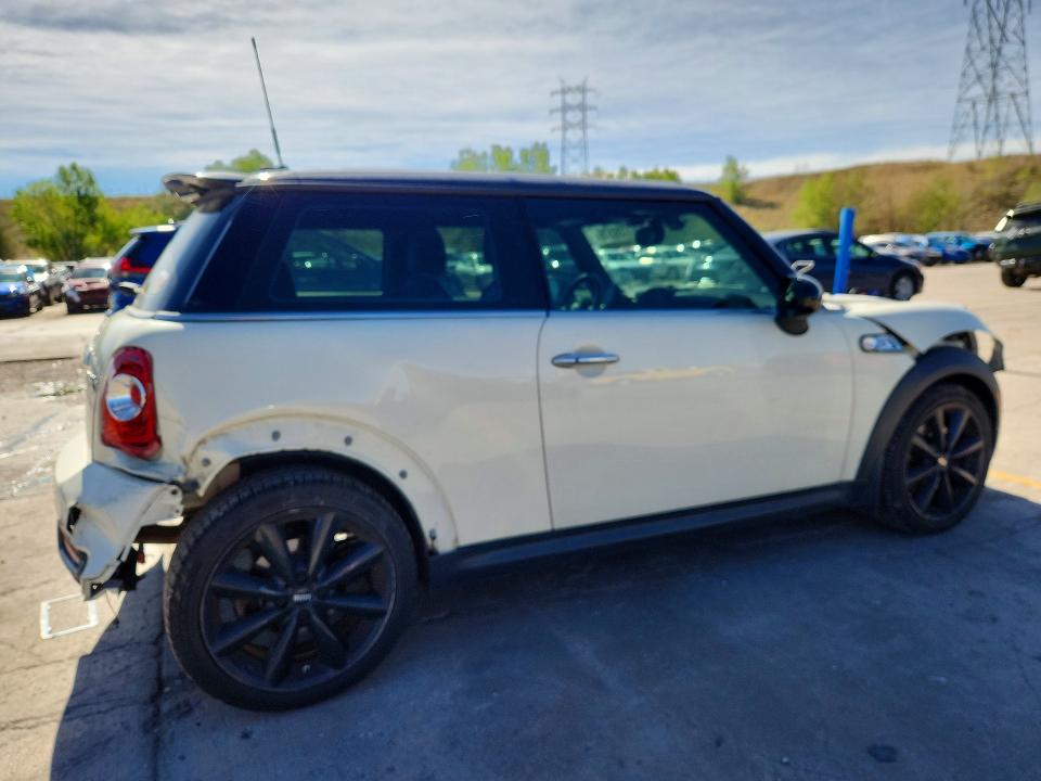 67739376 :رقم المزاد ، WMWSV3C52DT394492 vin ، 2013 Mini Cooper مزاد بيع