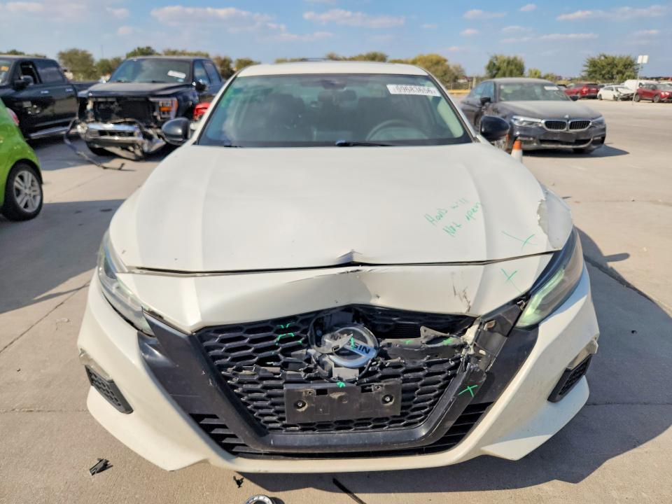 Продажа на аукционе авто 2020 Nissan Altima, vin: 1N4BL4CV3LN312017, номер лота: 69683656