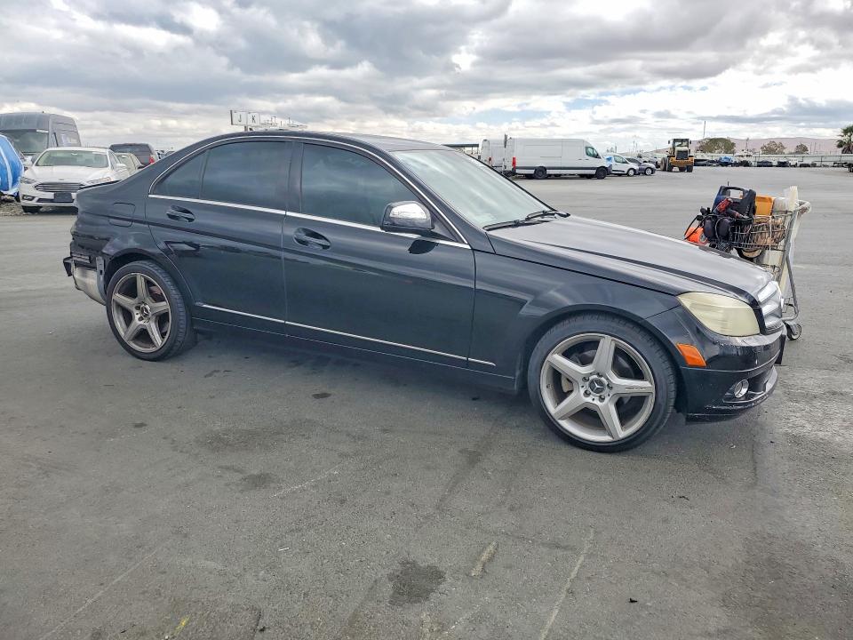 67182226 :رقم المزاد ، WDDGF54X68F089458 vin ، 2008 Mercedes-benz C-class C300 مزاد بيع