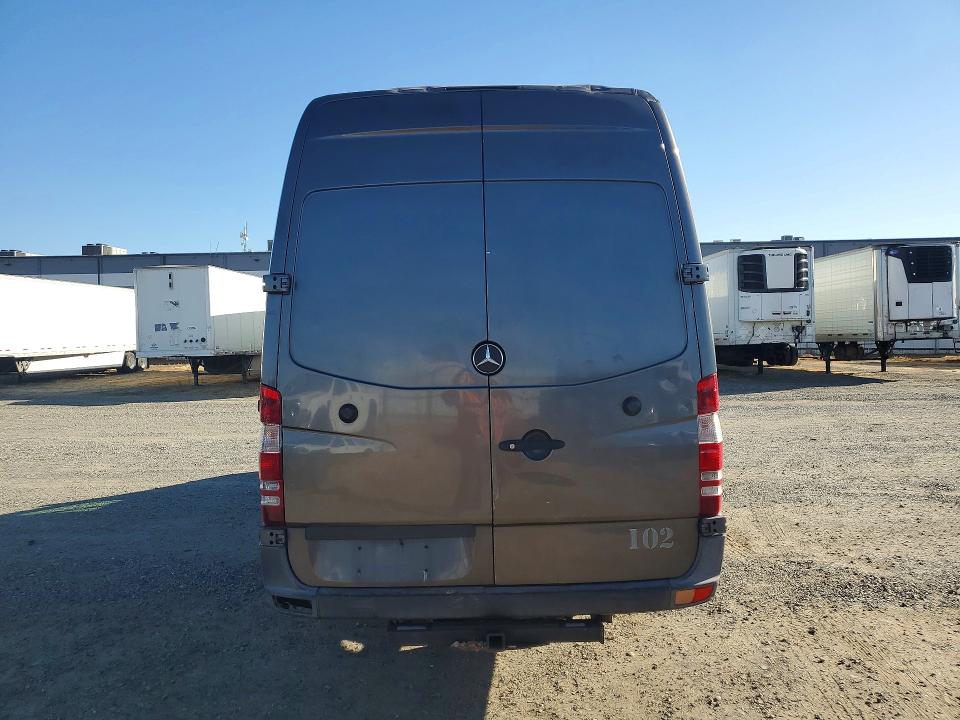 Продаж на аукціоні авто 2011 Mercedes-benz Sprinter, vin: WD3PF4CC2B5610105, номер лоту: 71456086