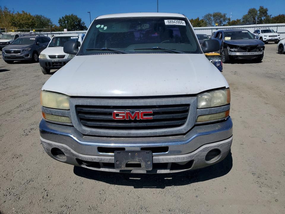 Aukcja sprzedaży 2005 Gmc New Sierra, vin: 1GTEC14X75Z221740, numer aukcji: 68943906