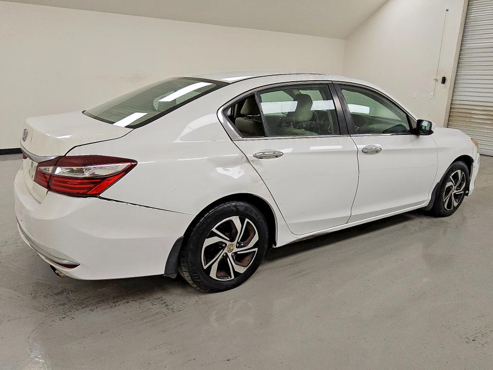 Auction sale of the 2016 Honda Accord, vin: 1HGCR2F34GA246460, lot number: 68232276