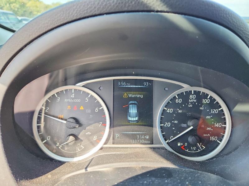 2017 Nissan Sentra მანქანა იყიდება აუქციონზე, vin: 3N1AB7AP9HL647727, აუქციონის ნომერი: 70896836