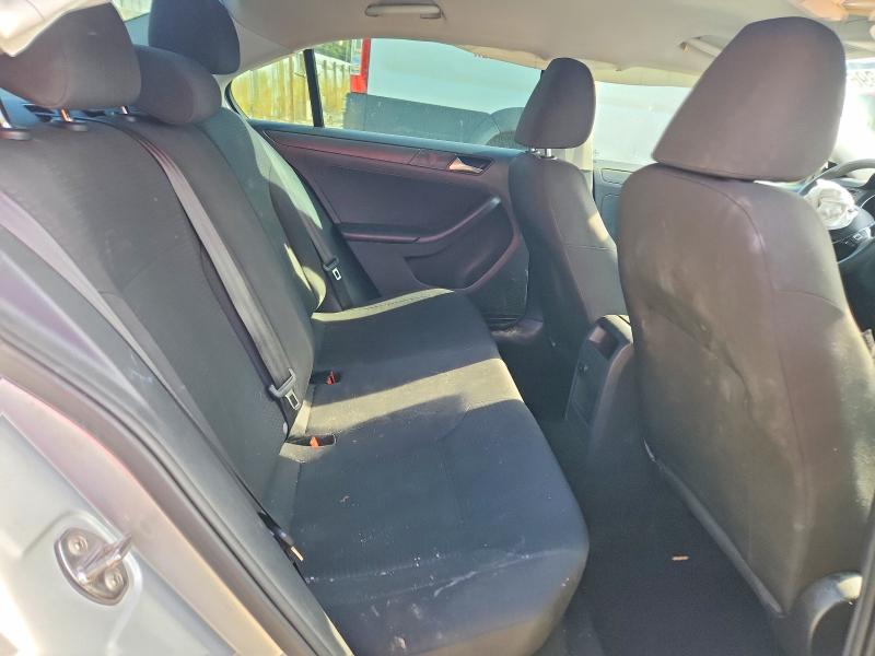 68238396 :رقم المزاد ، 3VW2K7AJ6FM269268 vin ، 2015 Volkswagen Jetta مزاد بيع