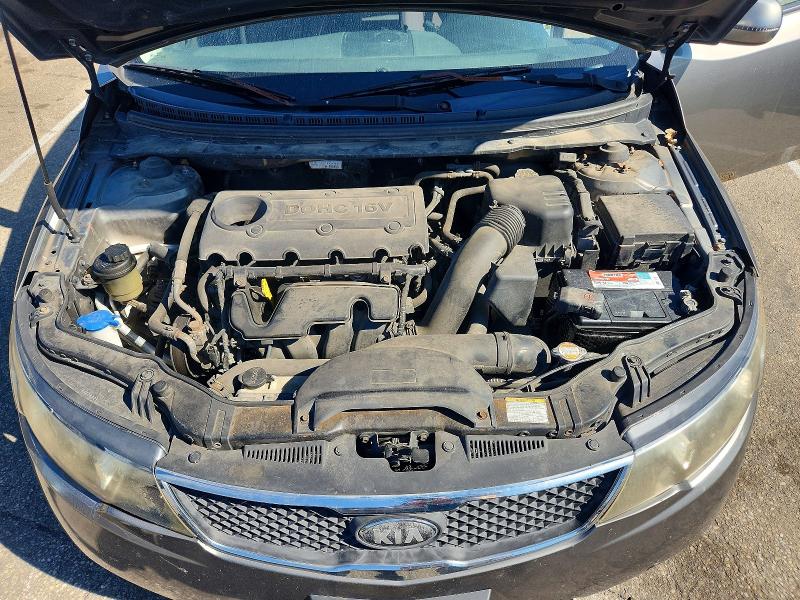 2011 Kia Forte5 მანქანა იყიდება აუქციონზე, vin: KNAFU5A21B5386880, აუქციონის ნომერი: 70996066