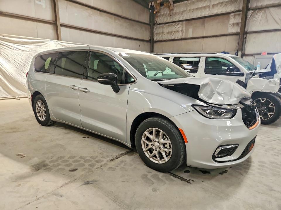 Aukcja sprzedaży 2026 Chrysler Pacifica, vin: 2C4RC1BG8TR193362, numer aukcji: 69384106