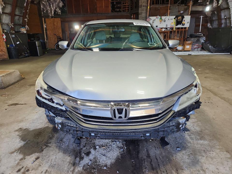 Продажа на аукционе авто 2016 Honda Accord, vin: 1HGCR2F39GA182660, номер лота: 68589516