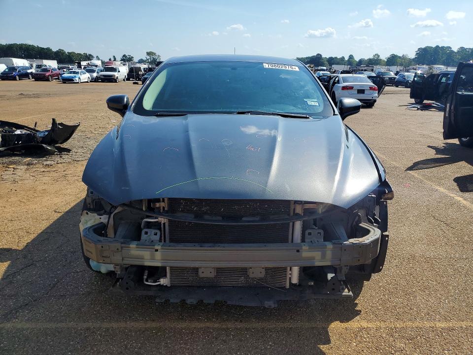 Продажа на аукционе авто 2017 Ford Fusion, vin: 3FA6P0G71HR274186, номер лота: 70802976