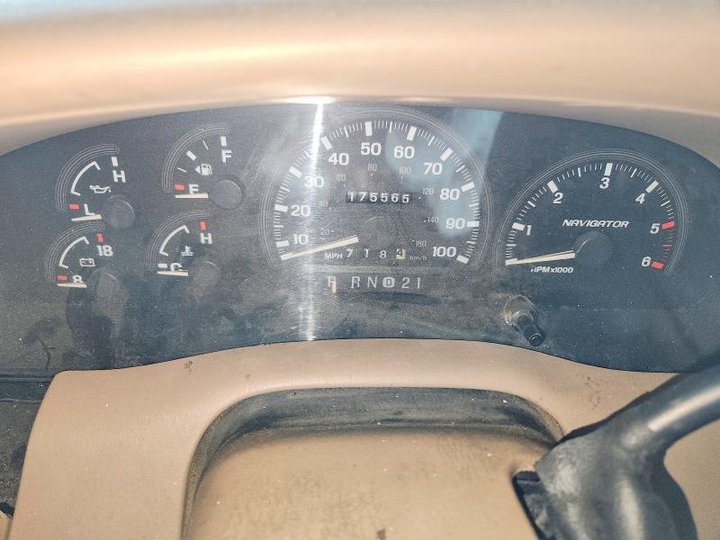 69773196 :رقم المزاد ، 5LMRU27L1WLJ50979 vin ، 1998 Lincoln Navigator مزاد بيع