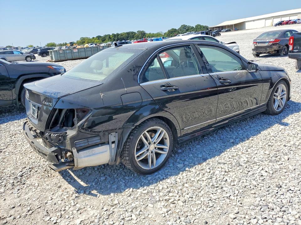 Продаж на аукціоні авто 2013 Mercedes-benz C, vin: WDDGF8AB7DR276825, номер лоту: 67323506