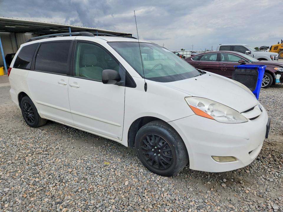 2006 Toyota Sienna მანქანა იყიდება აუქციონზე, vin: 5TDZA23C46S513330, აუქციონის ნომერი: 70690916
