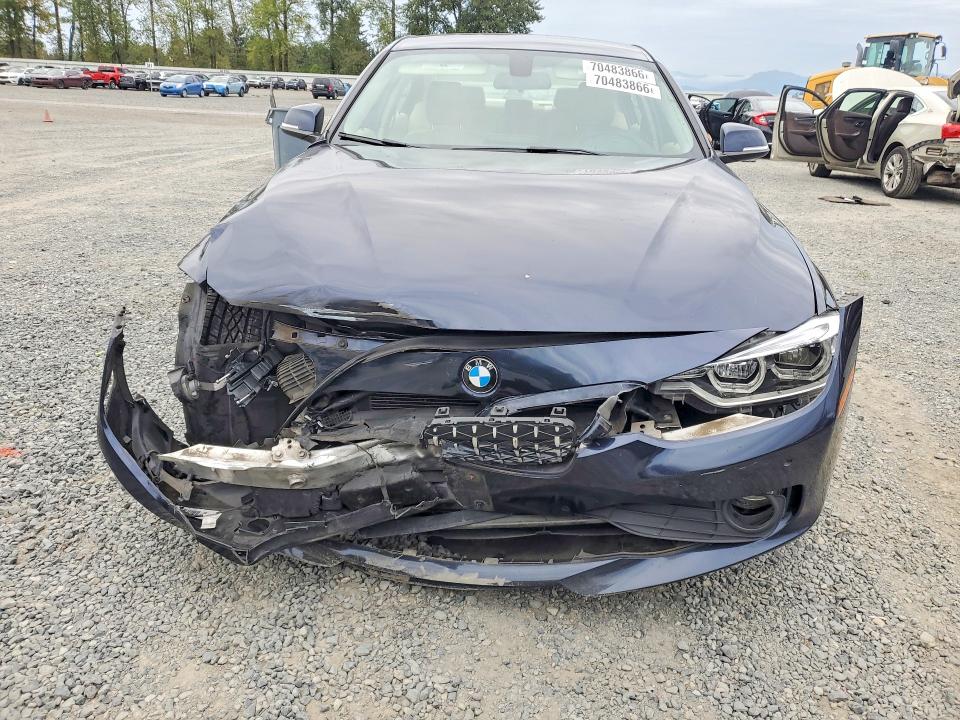 70483866 :رقم المزاد ، WBA3B1C59FK138957 vin ، 2015 Bmw 320 مزاد بيع