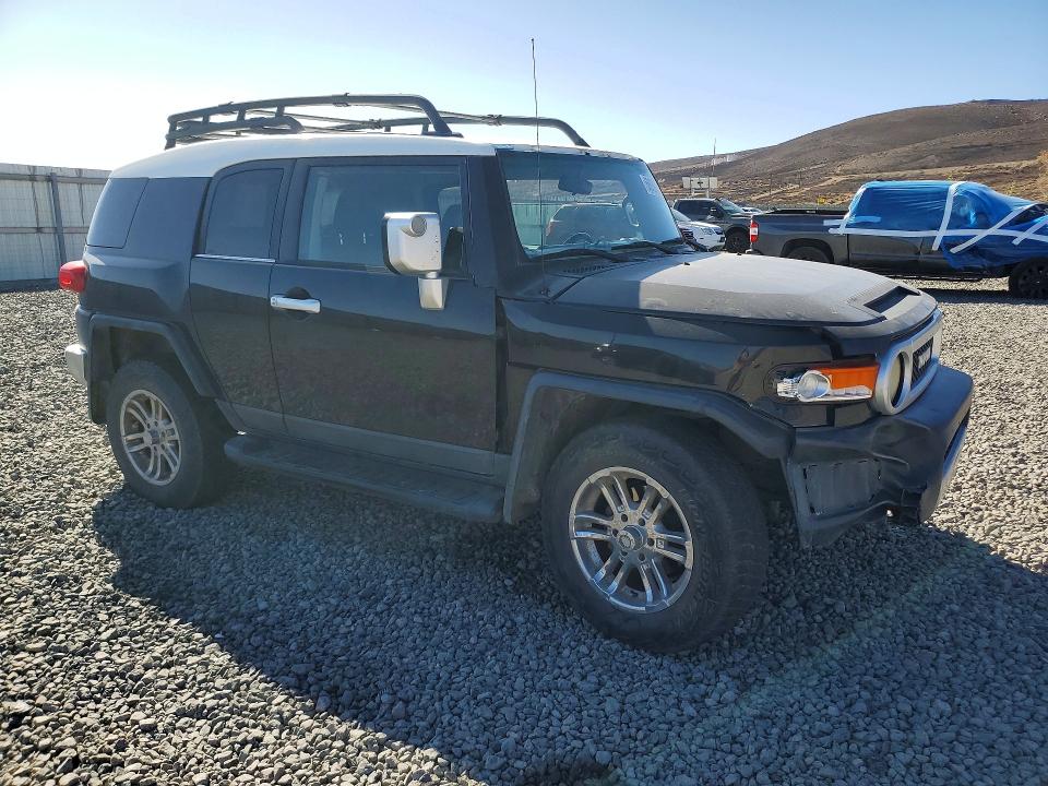 2007 Toyota Fj Cruiser მანქანა იყიდება აუქციონზე, vin: JTEBU11F270039247, აუქციონის ნომერი: 68839086