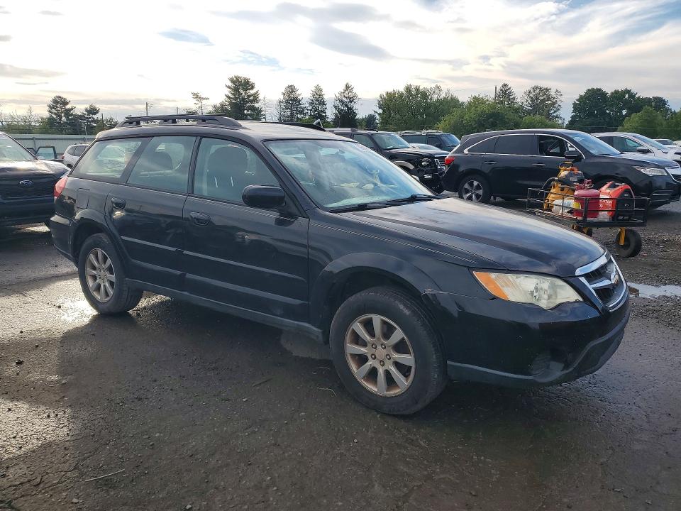 68293826 :رقم المزاد ، 4S4BP60C787307794 vin ، 2008 Subaru Outback مزاد بيع