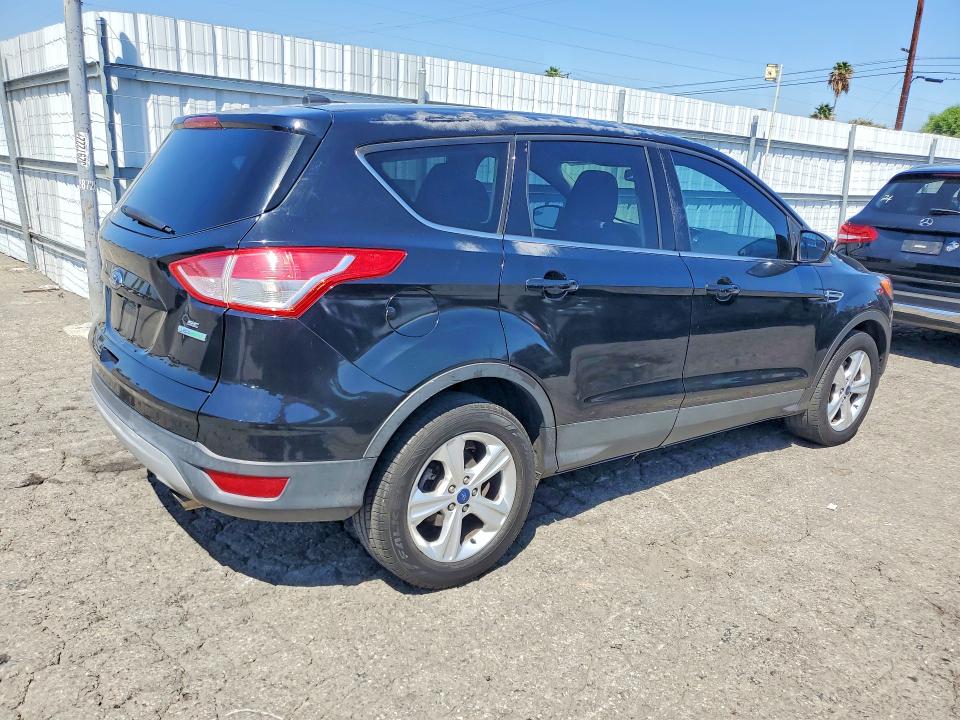 2016 Ford Escape მანქანა იყიდება აუქციონზე, vin: 1FMCU0G90GUA31401, აუქციონის ნომერი: 68880256